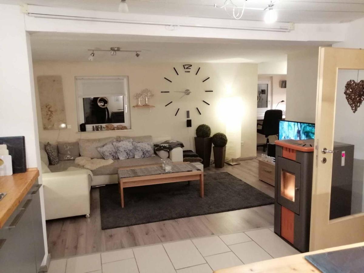 Ferienhaus Deko-Scheune Naila Экстерьер фото